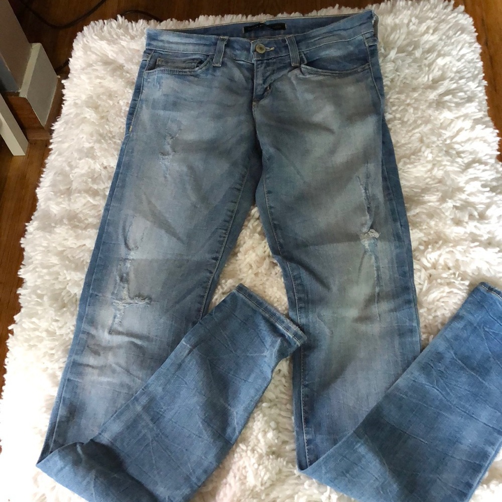 Women’s stretch denim jeans